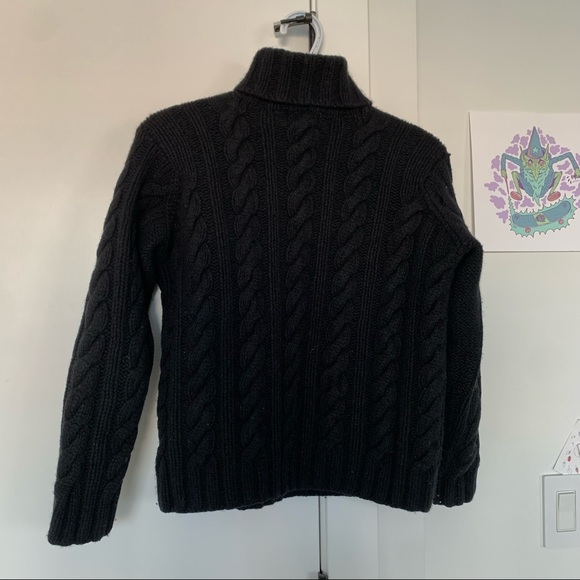 Sweaters - Black 100% Wool black Sweater
